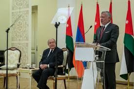 الملك يلقي خطابا أمام أكاديميين ودبلوماسيين في ارمينيا