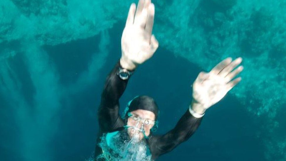 الكورونا والغوص - مجلة زوران