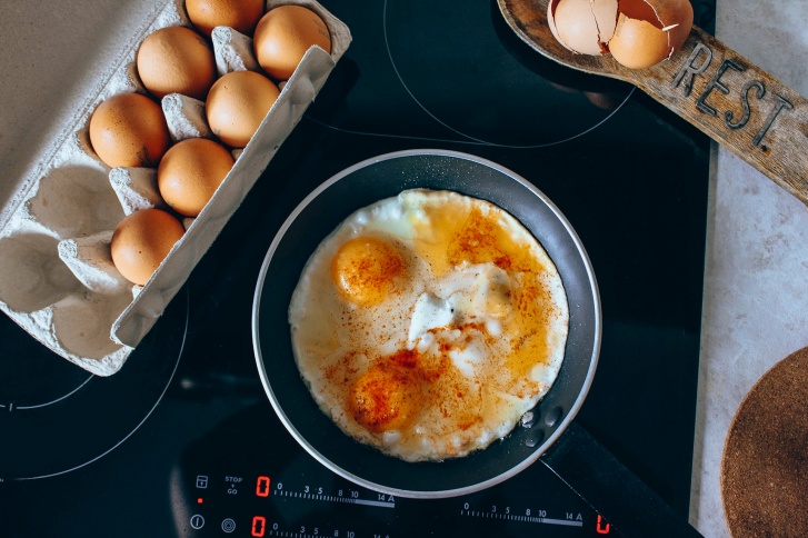 تقرير البيض مجلة زوران 4 - مجلة زوران