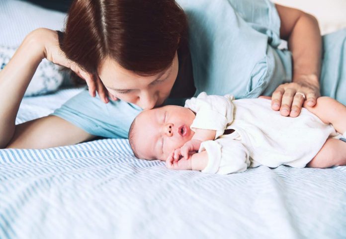 توصلت دراسة إلى أن النساء الحوامل المصابات بـ Covid-19 لا يصبن أطفالهن حديثي الولادة
