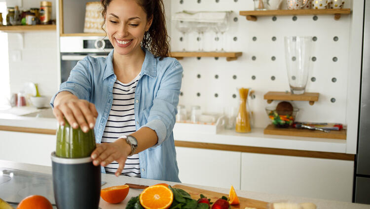 سوائل - مجلة زوران