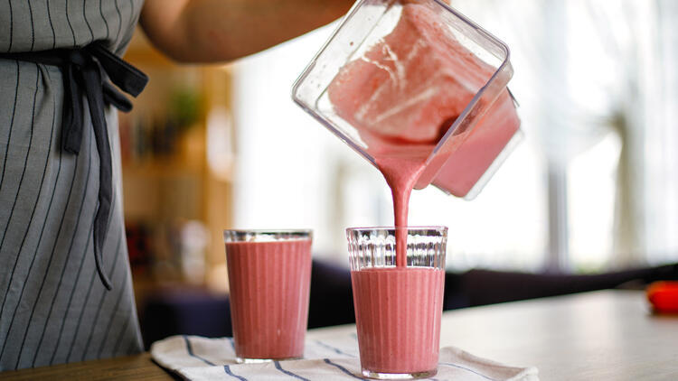 ميلك شيك - مجلة زوران