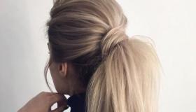 يعطي تسريحة ذيل الحصان هذه التي تبلغ دقيقتين بيانًا كبيرًا بأقل جهد .