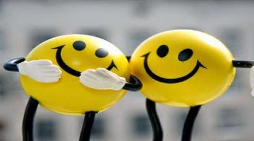 كن سعيدا ، عش أطول .