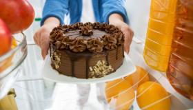 كيفية تجميد كعكة.