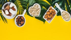 الحليب وبدائله