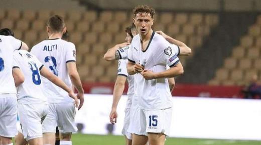 إسبانيا أهدرت هدفًا مخجلًا من كوسوفو بعد خطأ فاضح من حارس مرمى