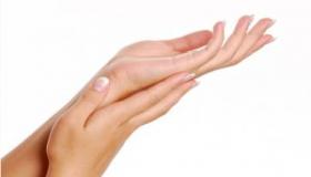 اصنعي لنفسك أكثر غسول اليدين تغذية!