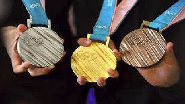 الألعاب الأولمبية: قام بعض الفائزين بها ببيع ميدالياتهم