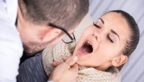 التخلص من التهاب الحلق منزلياً