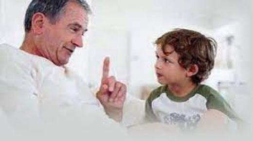 لماذا الأبوة والأمومة دون الصراخ أفضل للأطفال – وأنت