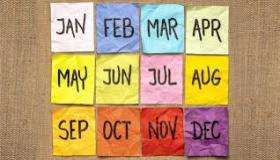 التقويم الميلادي.