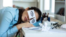 5 نصائح لتجنب الإرهاق عند العمل من المنزل.