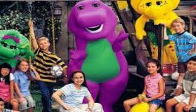 ما هو شعورك عندما تقضي عقدًا من حياتك في زي ديناصور؟