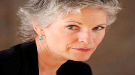 أسرار إخفاء العمر الحقيقي للمرأة