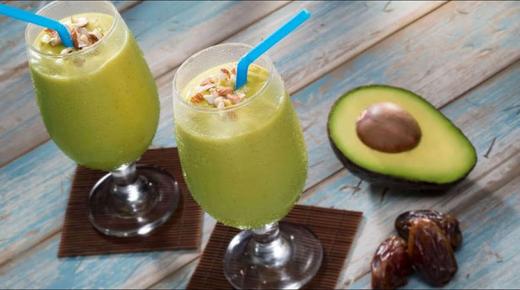 لذيذة وخفيفة للغاية: وصفة حلوى التمر.