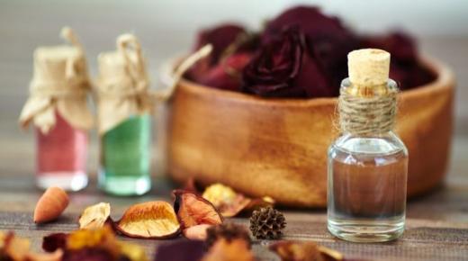 العلاج بالروائح في الحمام