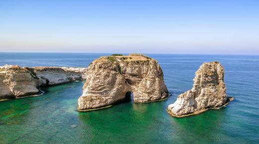 صخرة الروشة