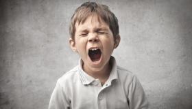 الطفل الغاضب كيف نتعامل مع نوبات غضبة؟