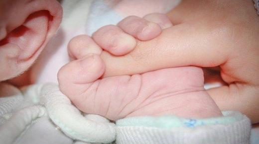 هل الحمل محفوف بالمخاطر بالنسبة للنساء الناجيات من سرطان الثدي؟
