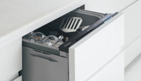 غسالة صحون تفتح عند طرقها!