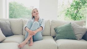 غيّر حالتك المزاجية بملابسك في المنزل.