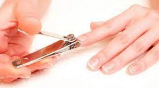 مقص الأظافر