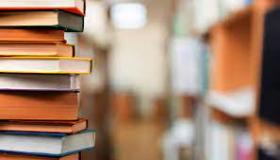 حتى لا يأكل التراب كتبك