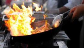 كيف تطفئ حريق حرق الدهون في المطبخ؟