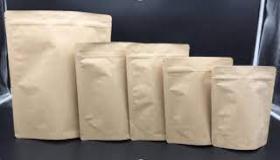 هل الأكياس الورقية صديقة للبيئة أكثر من الأكياس البلاستيكية؟