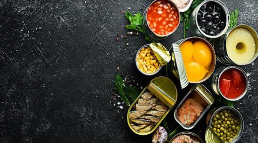 هل يجب أن آكل الأطعمة المعلبة؟